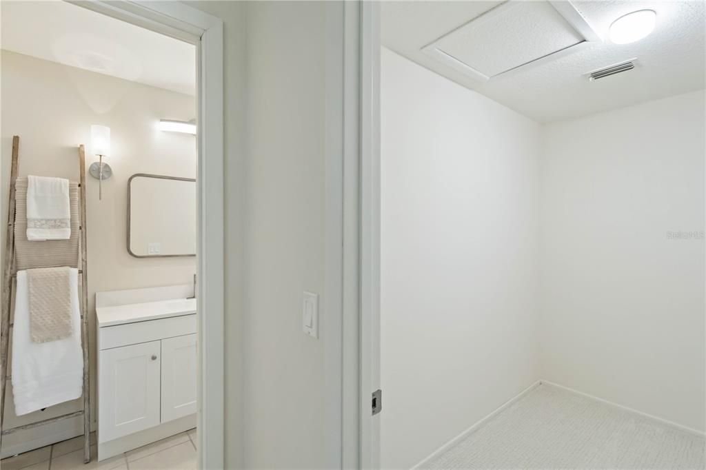 For Sale: $499,000 (3 beds, 2 baths, 1603 Square Feet)