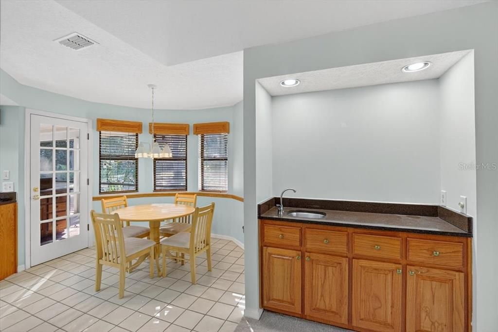 待售: $659,000 (3 贝兹, 2 浴室, 2131 平方英尺)