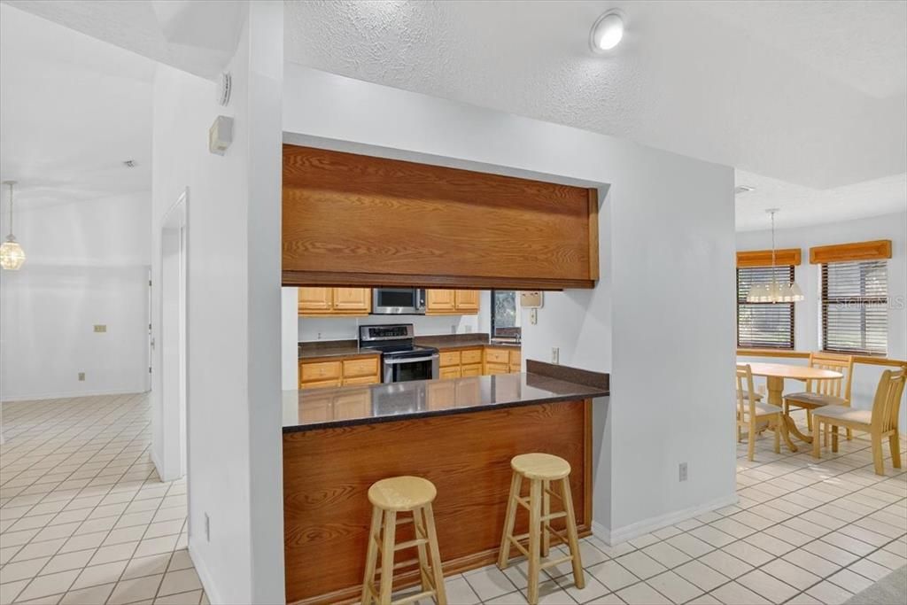 待售: $659,000 (3 贝兹, 2 浴室, 2131 平方英尺)