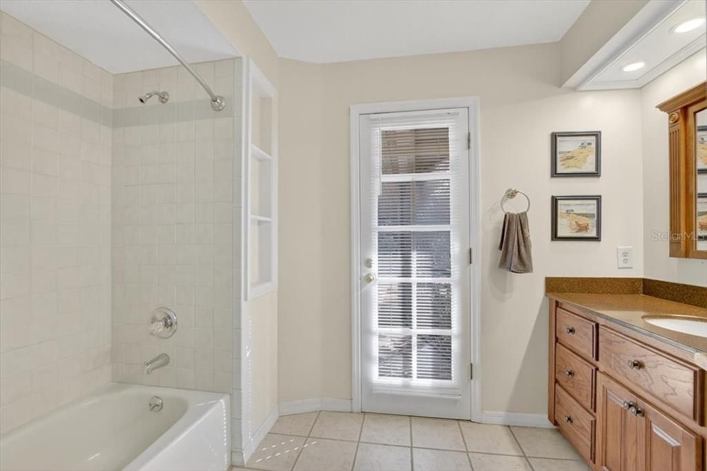 待售: $659,000 (3 贝兹, 2 浴室, 2131 平方英尺)