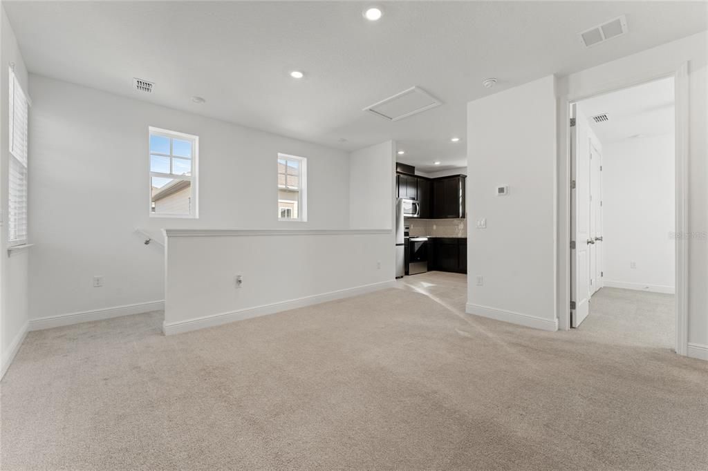 For Rent: $1,700 (1 beds, 1 baths, 538 Square Feet)