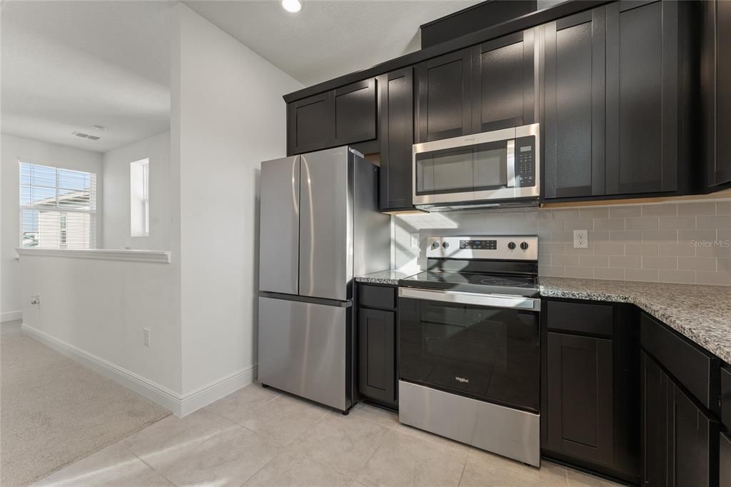 For Rent: $1,700 (1 beds, 1 baths, 538 Square Feet)