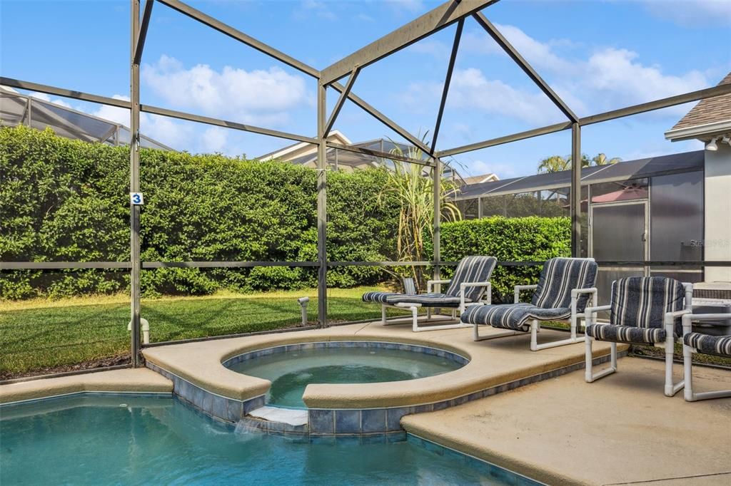 For Sale: $369,000 (4 beds, 2 baths, 1412 Square Feet)