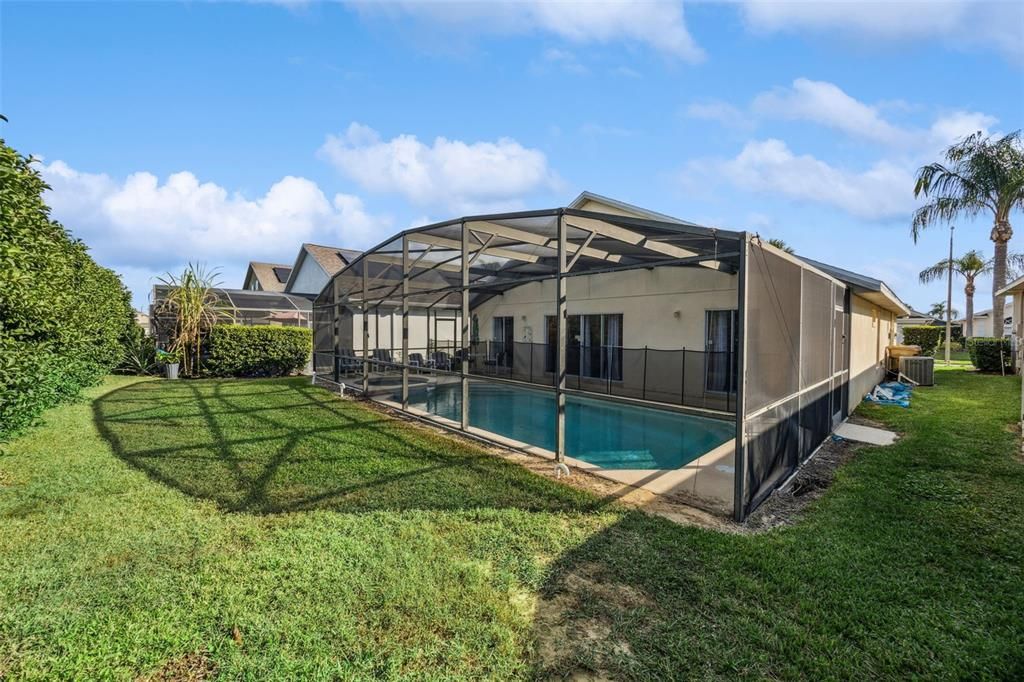 For Sale: $369,000 (4 beds, 2 baths, 1412 Square Feet)