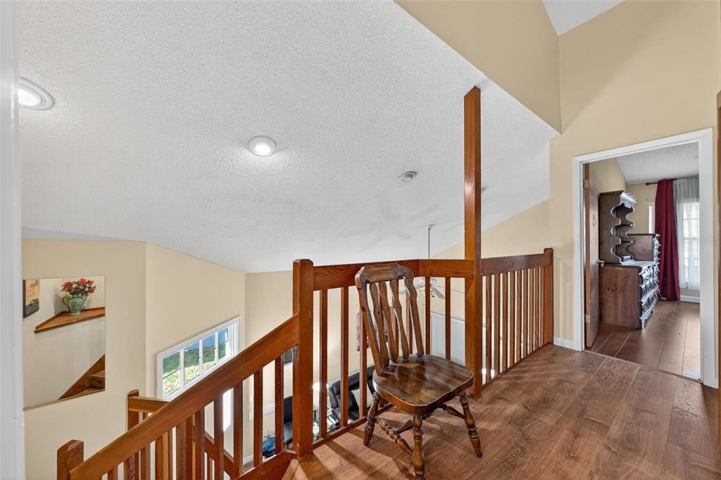 待售: $259,900 (3 贝兹, 2 浴室, 1358 平方英尺)