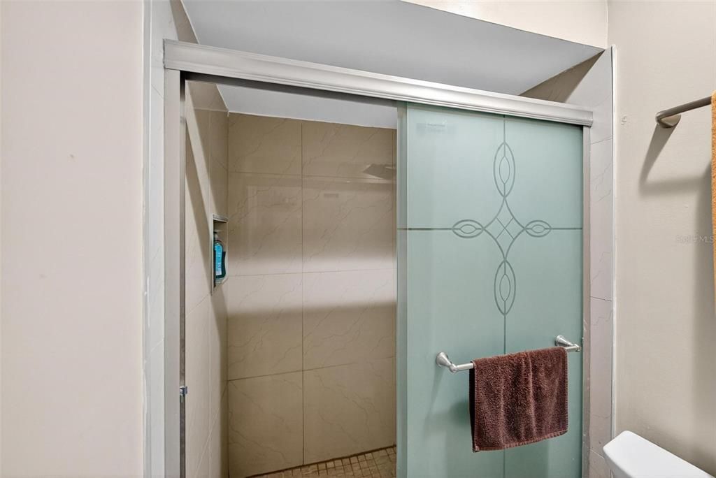 待售: $259,900 (3 贝兹, 2 浴室, 1358 平方英尺)