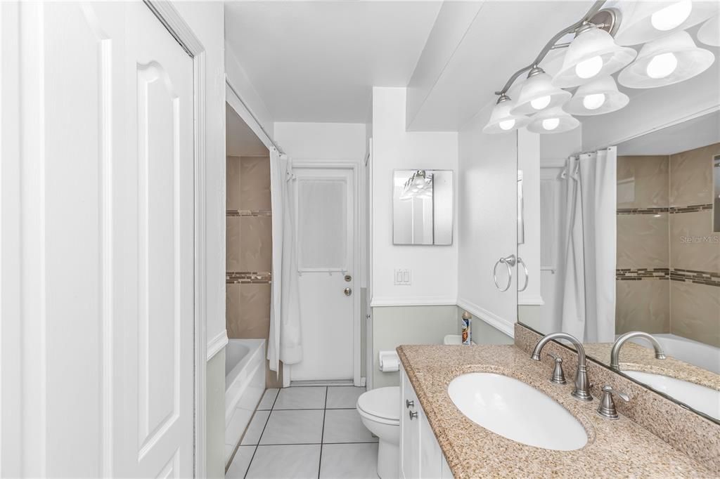 En Venta: $309,999 (3 camas, 2 baños, 1512 Pies cuadrados)