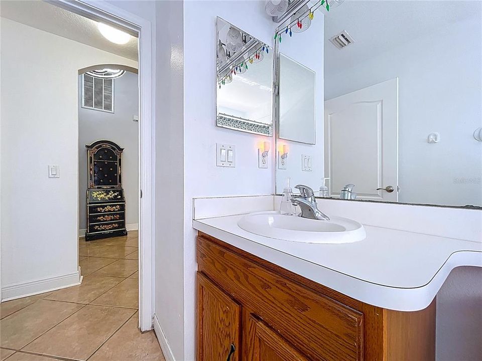 For Sale: $369,000 (4 beds, 3 baths, 1797 Square Feet)