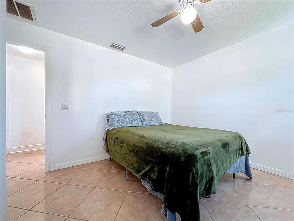 For Sale: $369,000 (4 beds, 3 baths, 1797 Square Feet)