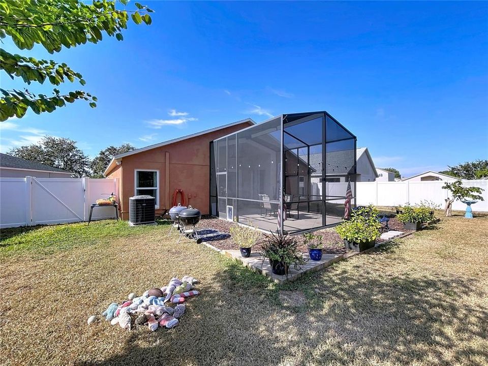 For Sale: $369,000 (4 beds, 3 baths, 1797 Square Feet)