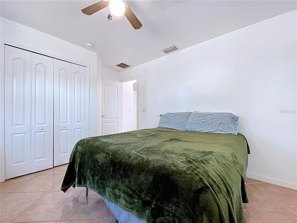 For Sale: $369,000 (4 beds, 3 baths, 1797 Square Feet)