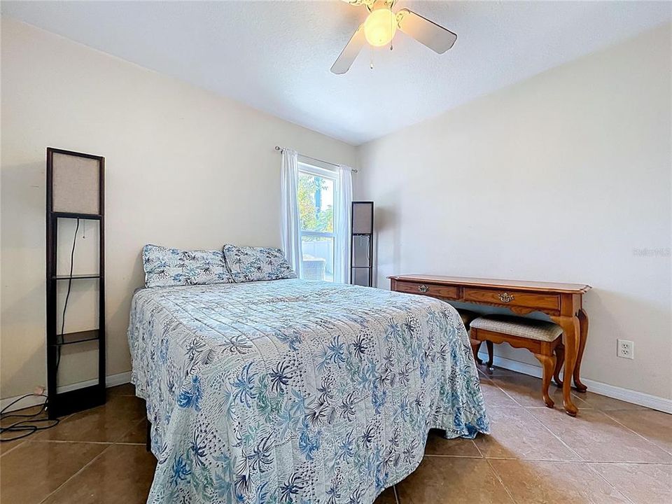 For Sale: $369,000 (4 beds, 3 baths, 1797 Square Feet)