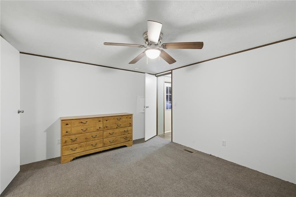 En Venta: $149,900 (2 camas, 2 baños, 843 Pies cuadrados)