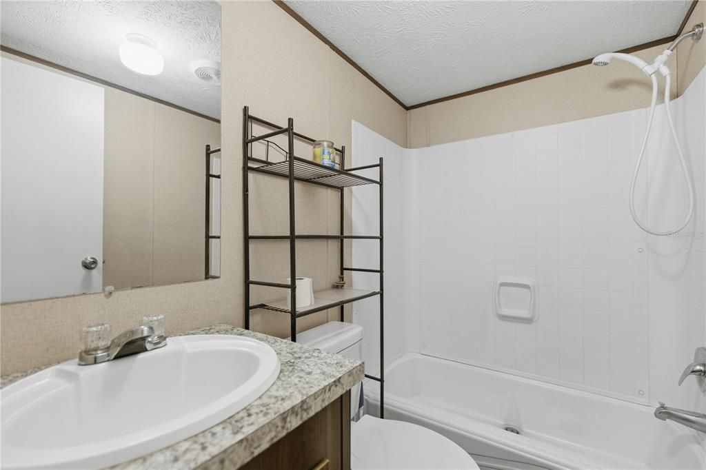 En Venta: $149,900 (2 camas, 2 baños, 843 Pies cuadrados)