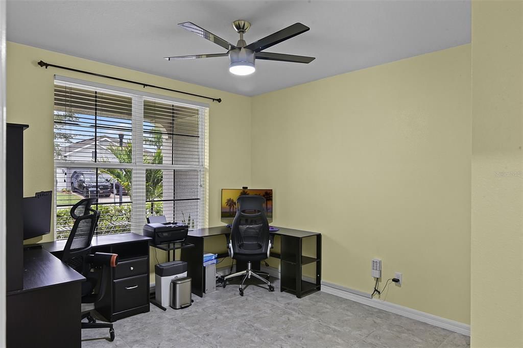 待售: $465,000 (4 贝兹, 2 浴室, 1872 平方英尺)