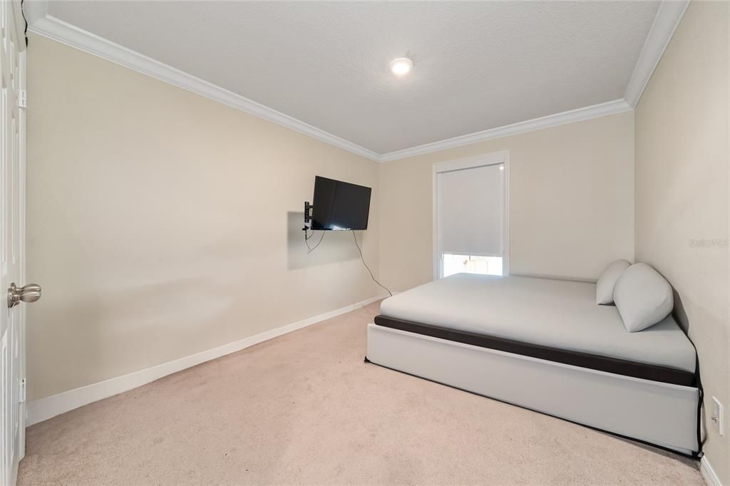 待售: $469,000 (4 贝兹, 2 浴室, 2309 平方英尺)