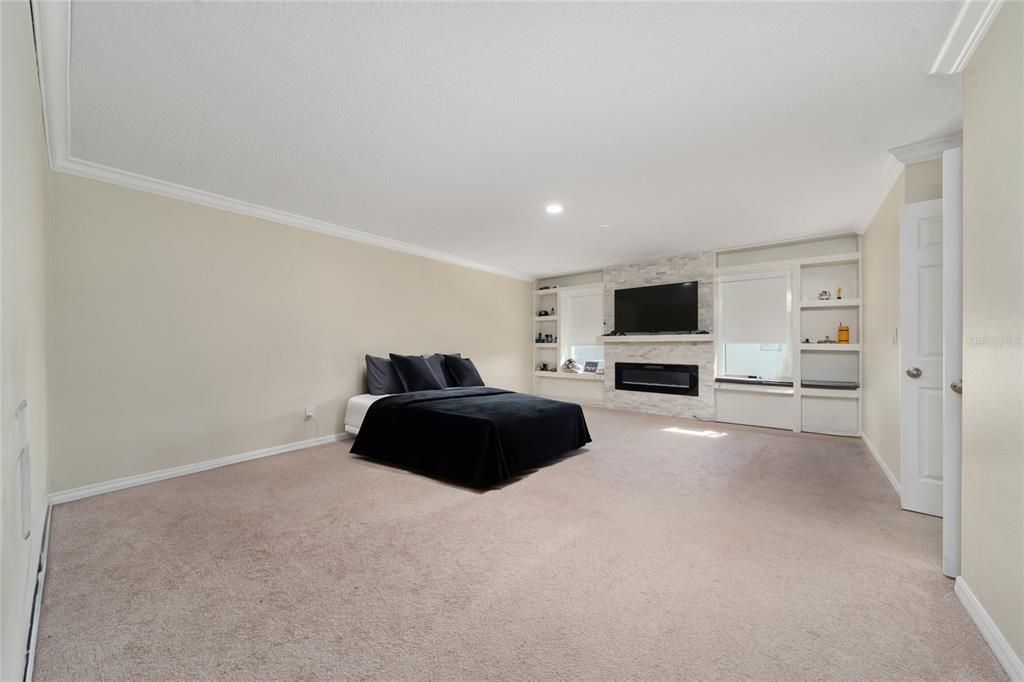 待售: $469,000 (4 贝兹, 2 浴室, 2309 平方英尺)