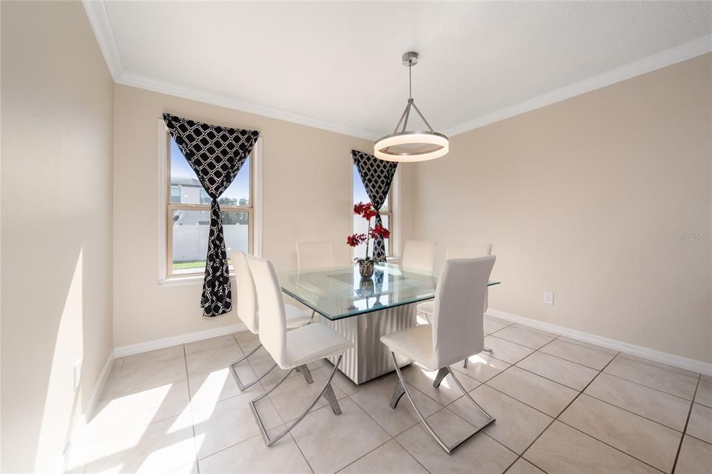 待售: $469,000 (4 贝兹, 2 浴室, 2309 平方英尺)