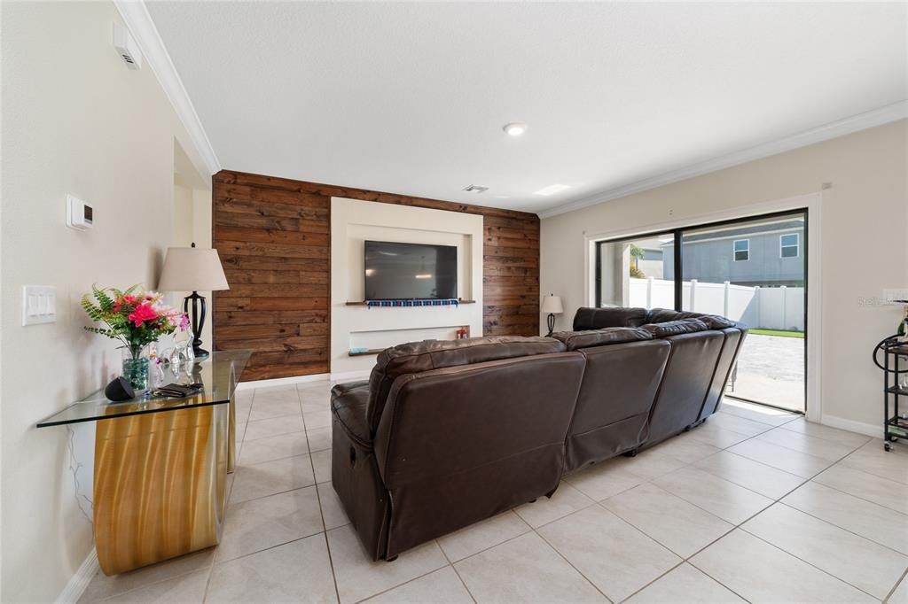 待售: $469,000 (4 贝兹, 2 浴室, 2309 平方英尺)