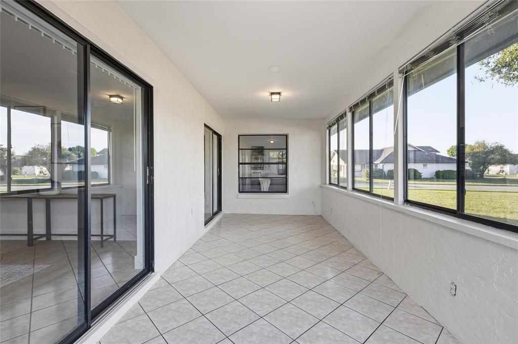 For Sale: $450,000 (3 beds, 2 baths, 1612 Square Feet)