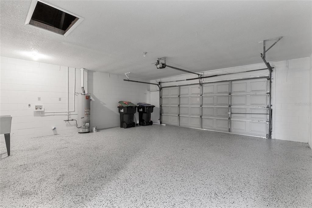 For Sale: $450,000 (3 beds, 2 baths, 1612 Square Feet)