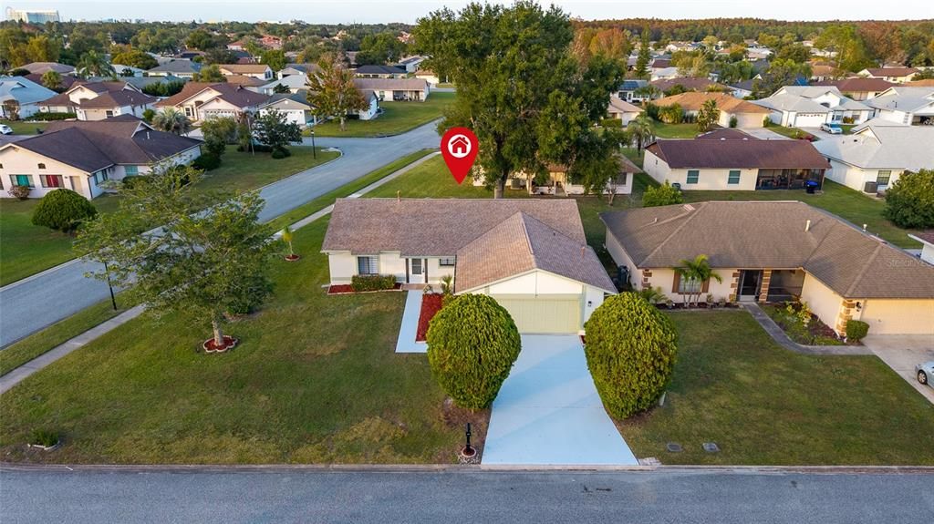 For Sale: $450,000 (3 beds, 2 baths, 1612 Square Feet)