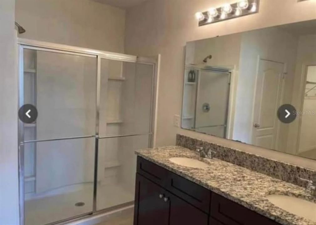 For Sale: $405,000 (4 beds, 2 baths, 1865 Square Feet)