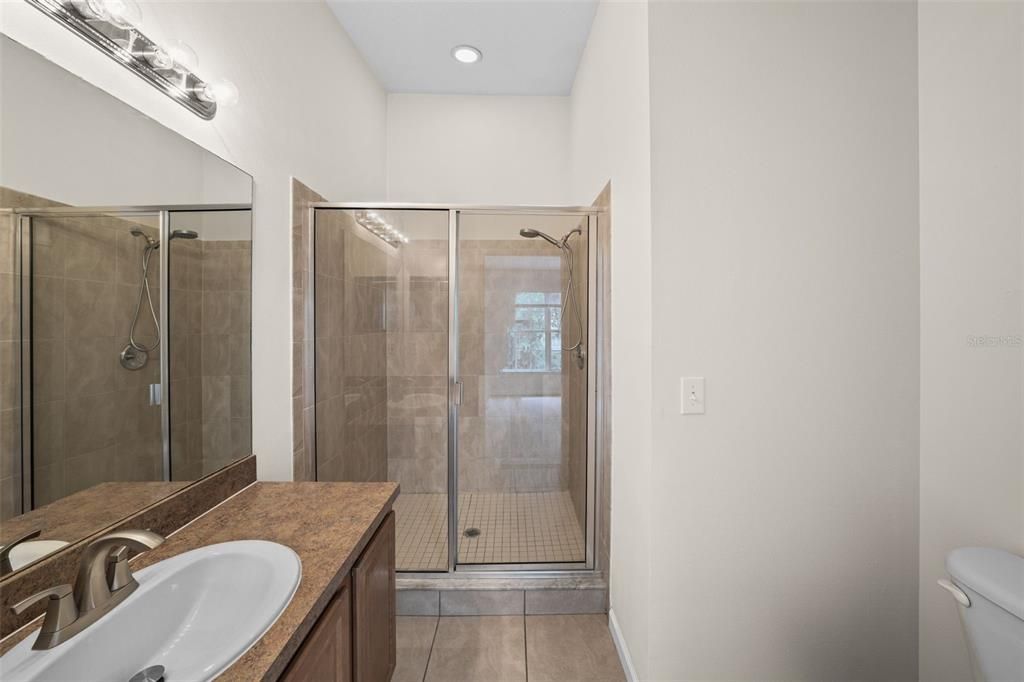 В аренду: $1,995 (3 спален, 2 ванн, 1420 Квадратных фут)