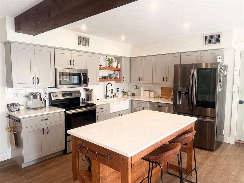 For Sale: $675,999 (3 beds, 2 baths, 2449 Square Feet)