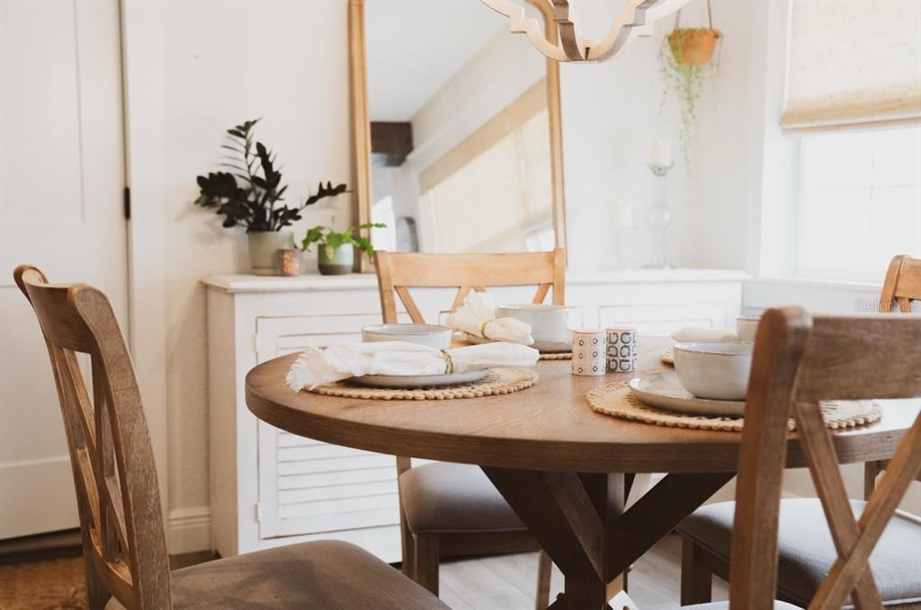 For Sale: $675,999 (3 beds, 2 baths, 2449 Square Feet)