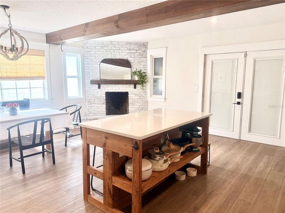 For Sale: $675,999 (3 beds, 2 baths, 2449 Square Feet)