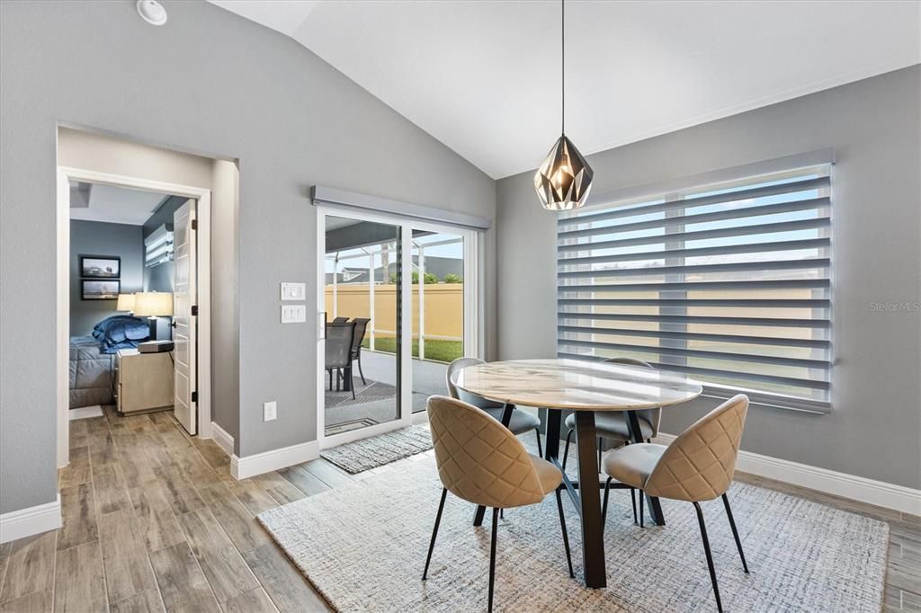 На продажу: $594,500 (3 спален, 2 ванн, 1630 Квадратных фут)