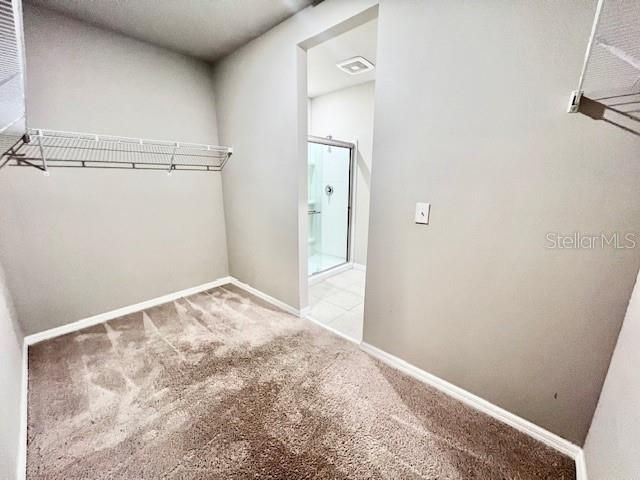 En Renta: $2,350 (3 camas, 2 baños, 1840 Pies cuadrados)