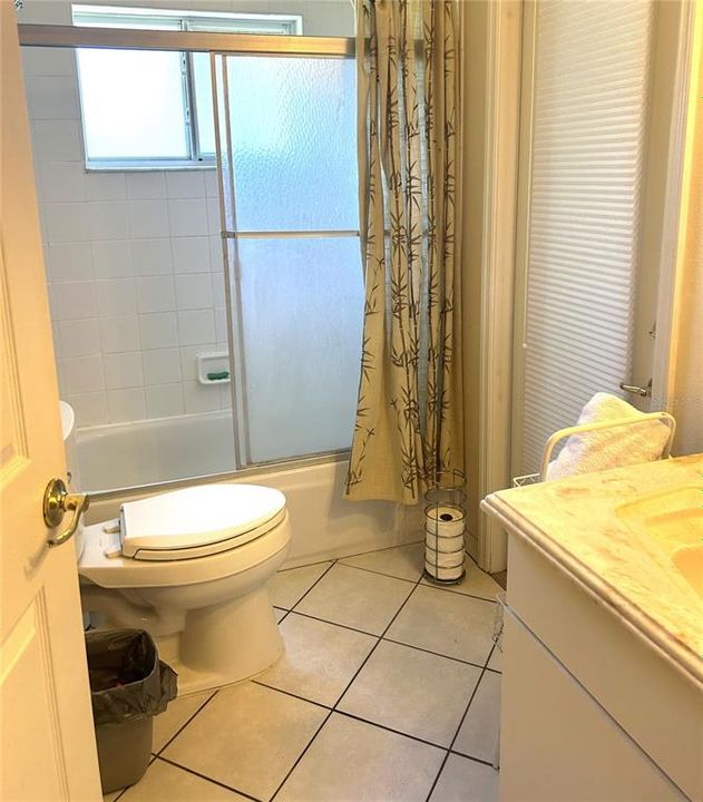 For Sale: $299,999 (2 beds, 2 baths, 1552 Square Feet)