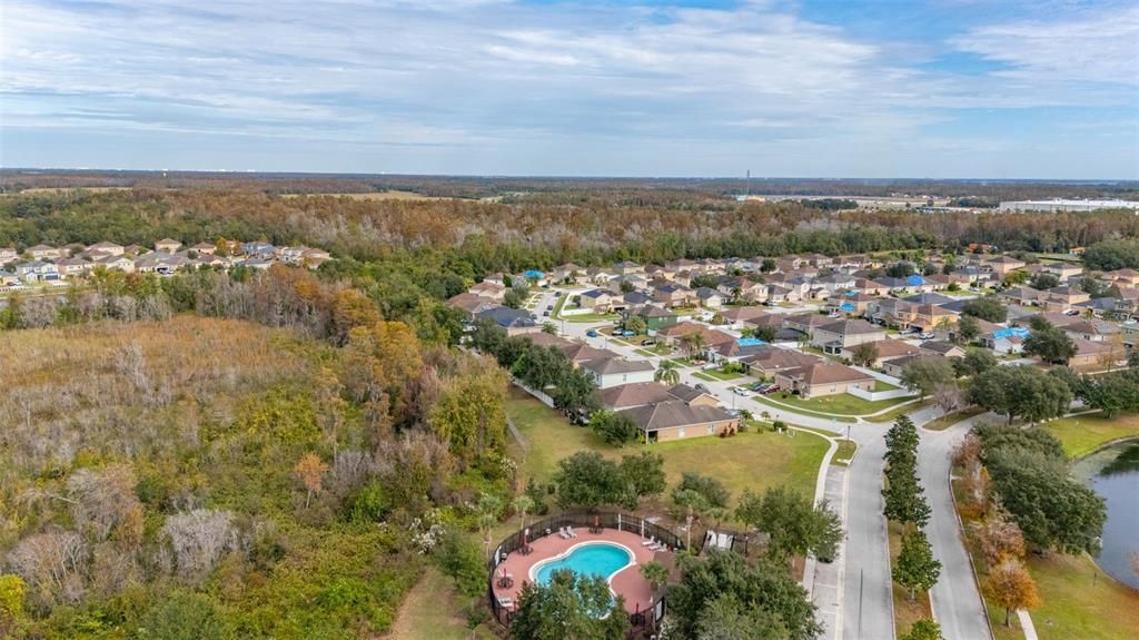 待售: $335,000 (4 贝兹, 2 浴室, 1647 平方英尺)