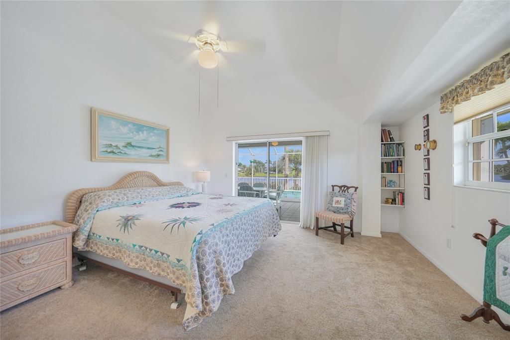 待售: $450,000 (3 贝兹, 2 浴室, 2347 平方英尺)