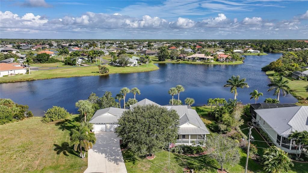 待售: $450,000 (3 贝兹, 2 浴室, 2347 平方英尺)