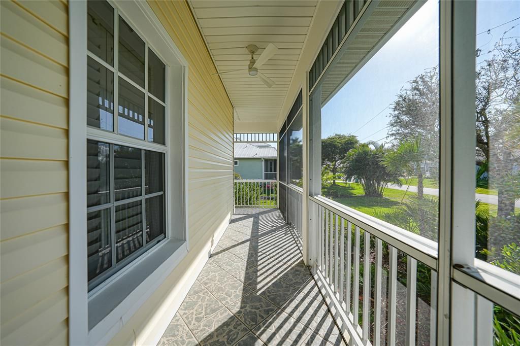 待售: $450,000 (3 贝兹, 2 浴室, 2347 平方英尺)