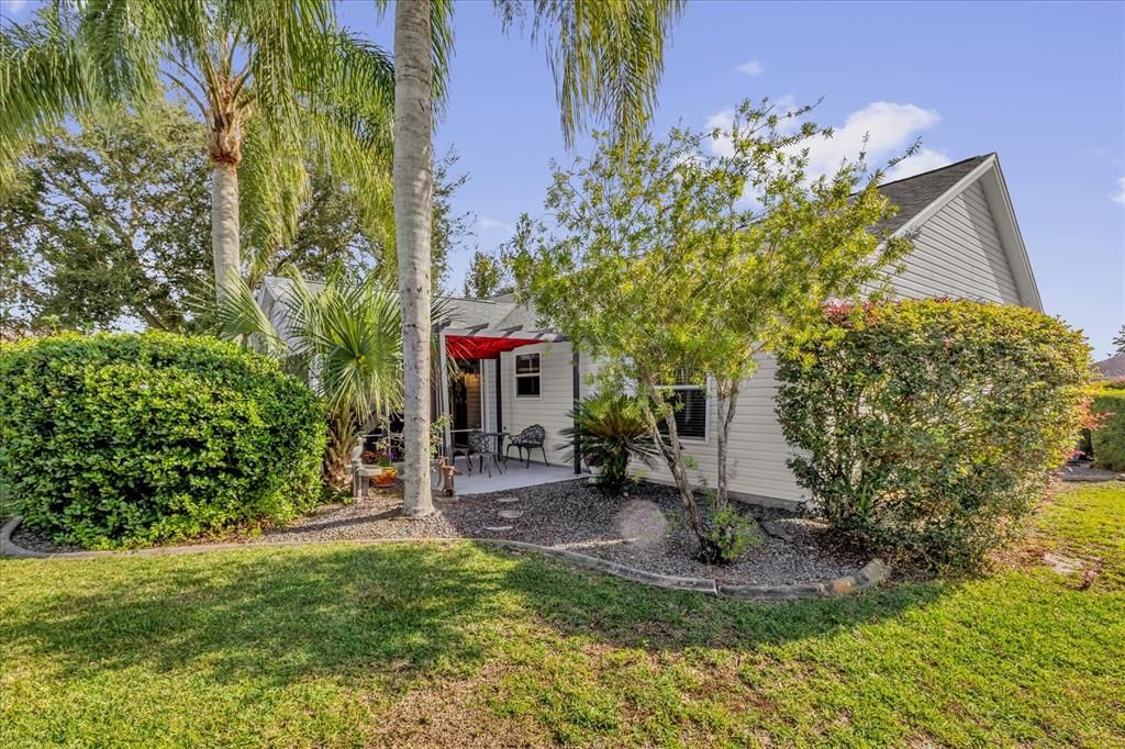 For Sale: $355,000 (3 beds, 2 baths, 1392 Square Feet)