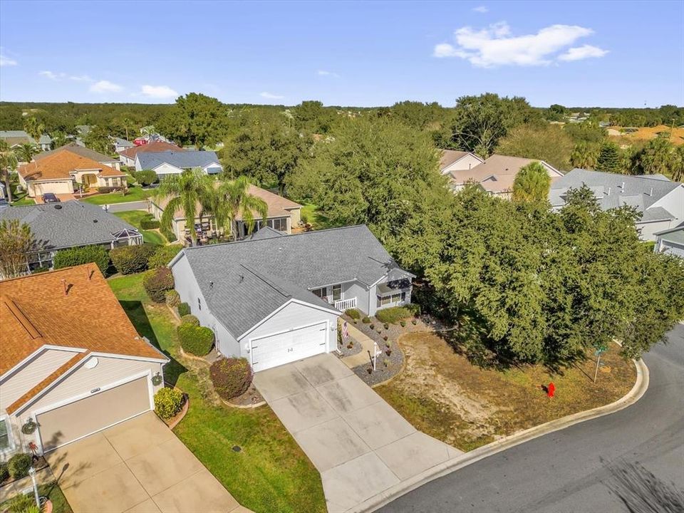 For Sale: $355,000 (3 beds, 2 baths, 1392 Square Feet)