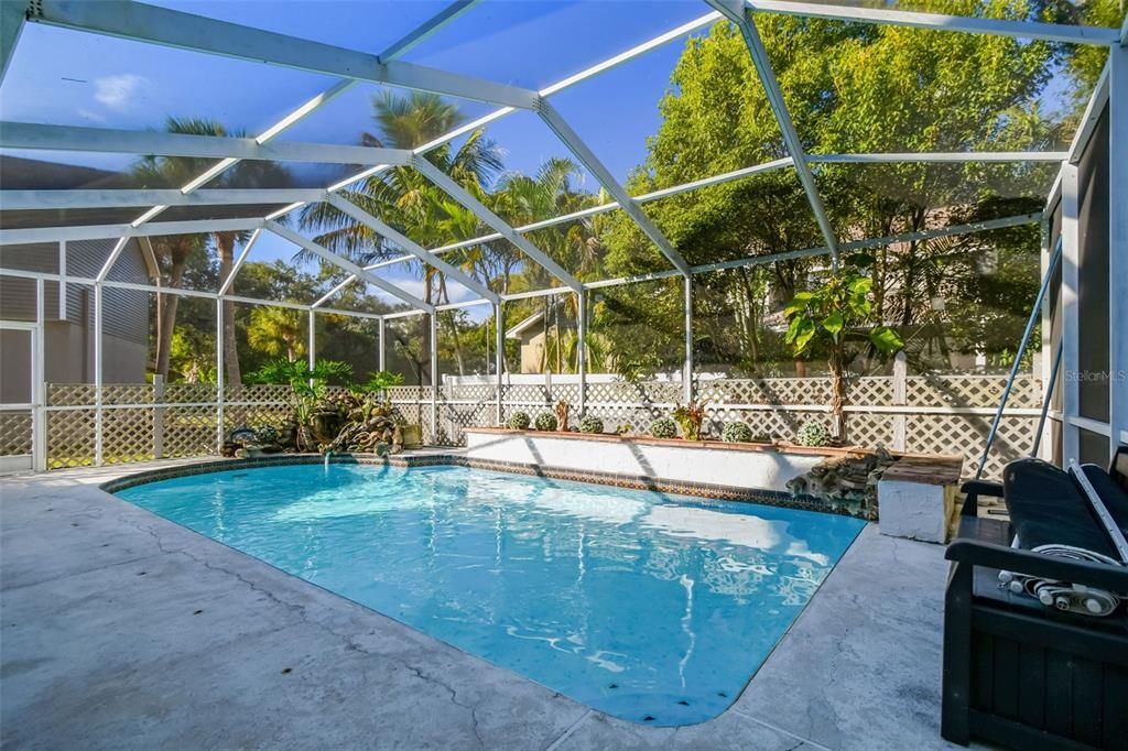 En Venta: $844,500 (4 camas, 3 baños, 2762 Pies cuadrados)