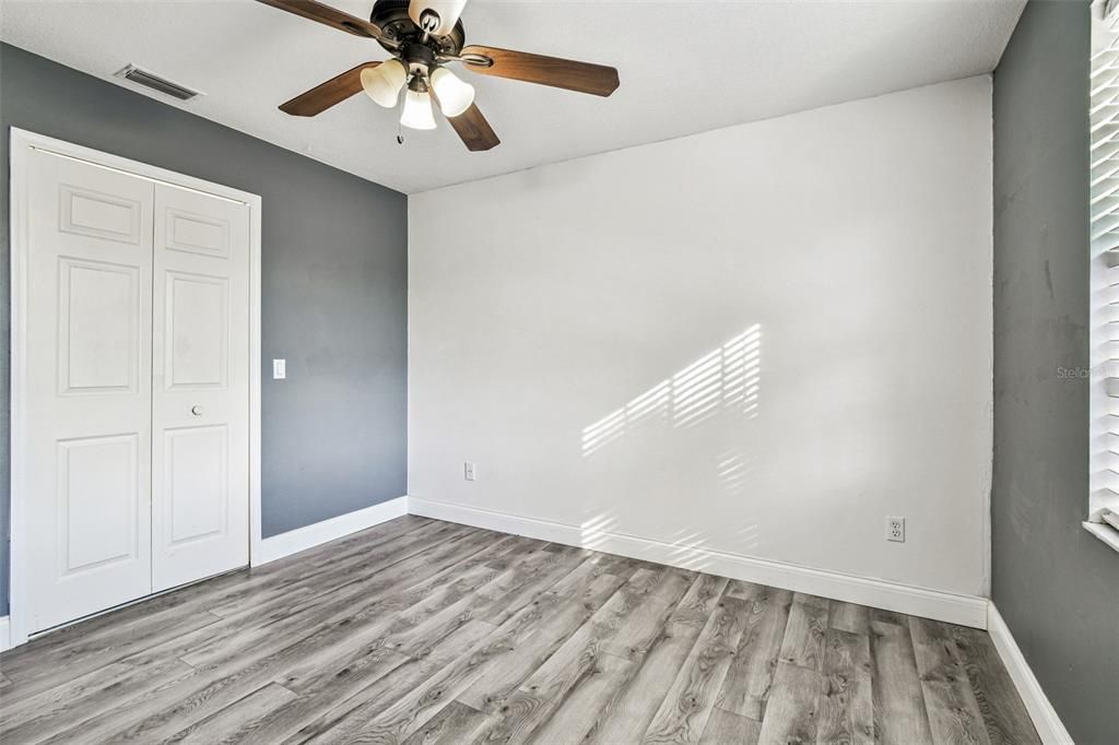 En Venta: $844,500 (4 camas, 3 baños, 2762 Pies cuadrados)