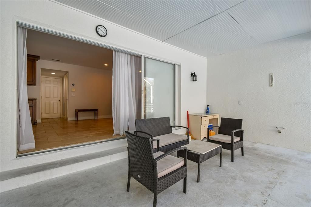 En Venta: $844,500 (4 camas, 3 baños, 2762 Pies cuadrados)