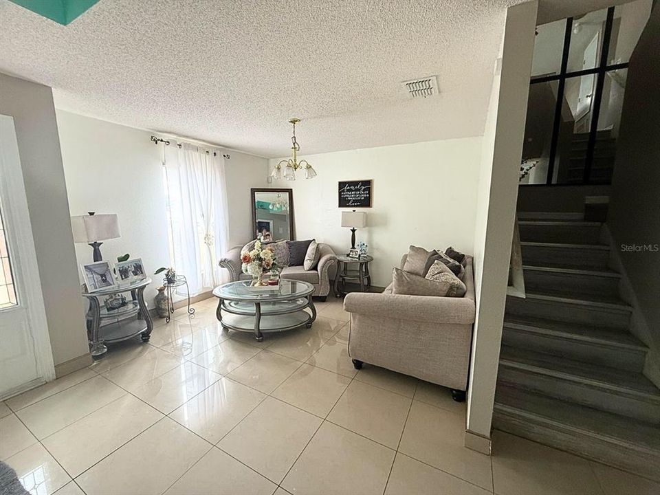 На продажу: $359,000 (5 спален, 2 ванн, 2797 Квадратных фут)