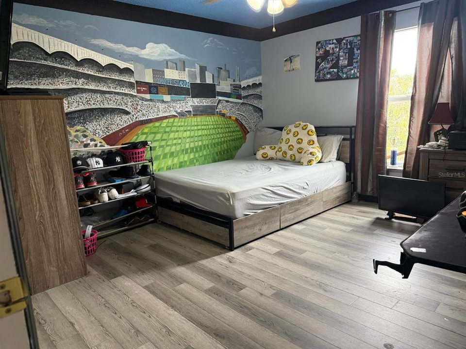 На продажу: $359,000 (5 спален, 2 ванн, 2797 Квадратных фут)