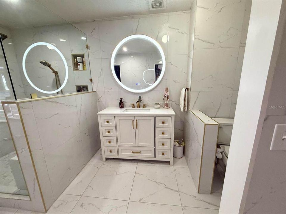 На продажу: $359,000 (5 спален, 2 ванн, 2797 Квадратных фут)