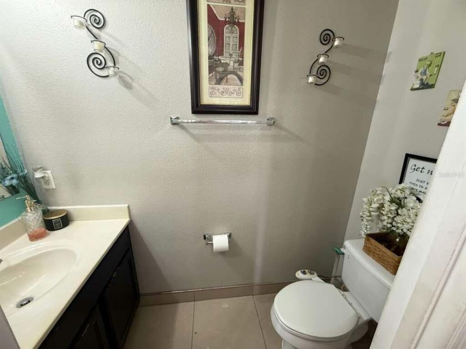 На продажу: $359,000 (5 спален, 2 ванн, 2797 Квадратных фут)