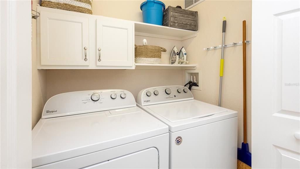 For Sale: $214,000 (2 beds, 2 baths, 1173 Square Feet)