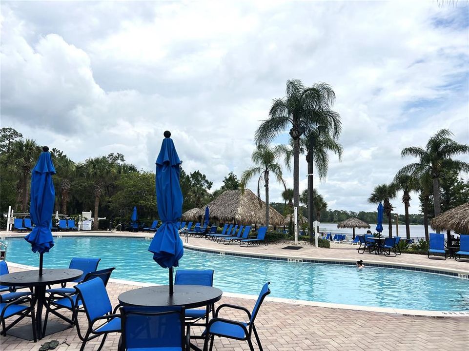 For Sale: $214,000 (2 beds, 2 baths, 1173 Square Feet)