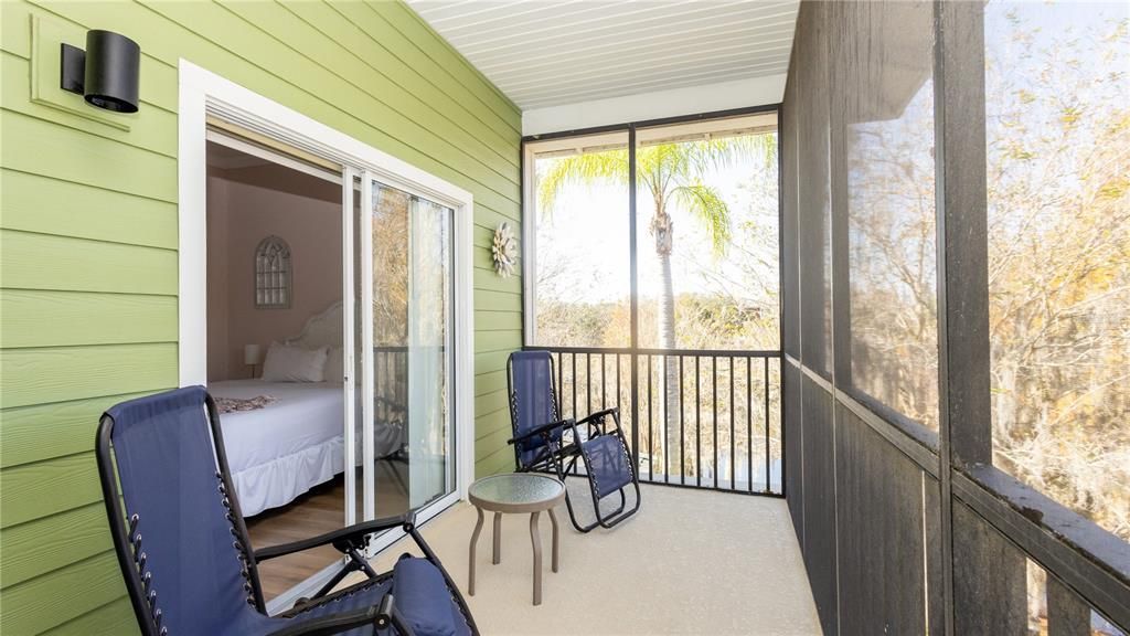 For Sale: $214,000 (2 beds, 2 baths, 1173 Square Feet)